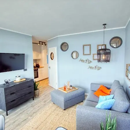 - Haus F, App 0f1005 Διαμέρισμα